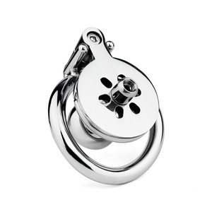 Jaula de Castidad Masculina de Acero Inoxidable de 45 mm con Anillo y Glándulas de Silicona para Bondage y Juguetes Sexuales - Product Image 3