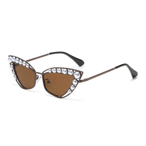 Jamie 888 Women's Gold Metal Cat Eye Sunglasses With Pearl Frame UV400 Protection For Travel And Street Style - Product Image 2