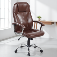 Chaise de bureau de direction au design ergonomique moderne en cuir PU, pivotante et réglable, confortable avec des caractéristiques uniques