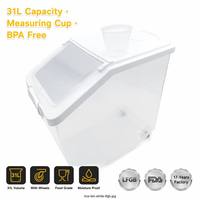 Conteneur à riz en plastique Yunuoxi 31L avec roulettes, couvercle blanc, grand bac de rangement transparent pour farine avec tasse graduée, vente en gros usine