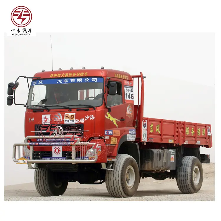 AWD के डोंगफेंग रेगिस्तान 5-7ton प्रकाश कर्तव्य लॉरी इस्तेमाल किया ट्रक 4x4 ऑफ सड़क कार्गो ट्रक मैनुअल आपरेशन Cummins यूरो 3 Trocas 4X4 वैन