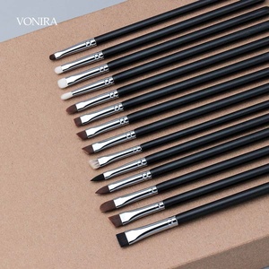 Set de Brochas de Precisión para Ojos Vonira Beauty, Brochas Personalizadas para <span class=keywords><strong>Maquillaje</strong></span> de Ojos, Sombras, Cejas y Delineador, <span class=keywords><strong>Kit</strong></span> de Brochas Pequeñas Básicas con Etiqueta Privada - Product Image 3