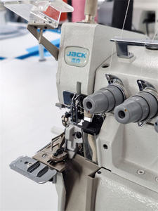 Nueva máquina Overlock de brazo pequeño Jack 797, máquina de coser de tres hilos Overlock, cabeza cilíndrica de 148mm - Product Image 6