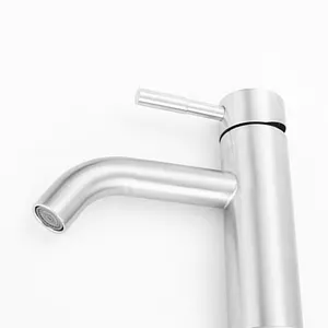 घुमावदार मुंह लंबा आधुनिक सस्ती कीमत 304 स्टेनलेस स्टील गर्म और ठंडा बेसिन नल बाथरूम के लिए पानी का नल