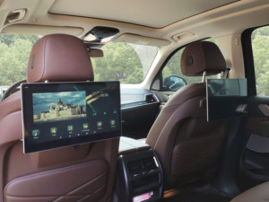 Monitor de Reposacabezas para Auto de 13.3/14 Pulgadas con USB/Tarjeta SD y Pantalla Dividida para X5/X7 Serie 5 IX40 2025 - Product Image 3
