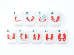 Fichas <span class=keywords><strong>de</strong></span> Mahjong <span class=keywords><strong>de</strong></span> Acrílico Blanco Americano <span class=keywords><strong>de</strong></span> Lujo, Serie Mountain Line Big Sky, 160 Piezas para Entretenimiento - Product Image 6