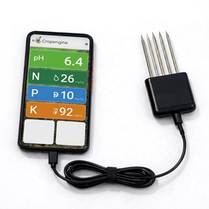 Le capteur de nutriments du sol Soilscan Cropengine mesure le pH, le NPK, l'humidité et la température via une application mobile. - Product Image 1