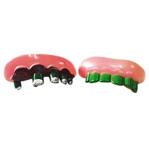 FANKASI Dentaduras Postizas de Resina para Halloween, Accesorio de Disfraz para Fiestas, Unisex - Product Image 2