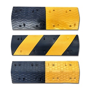 Limiteur de vitesse en caoutchouc rainuré haute visibilité et durable pour <span class=keywords><strong>la</strong></span> sécurité routière extérieure à 15-25 mph <span class=keywords><strong>sur</strong></span> les pentes - Product Image 2