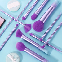 Ensemble de 12 pinceaux de maquillage violets synthétiques de luxe pour végétaliens, acceptant l'étiquetage privé, meilleure qualité, pour le correcteur de visage plat