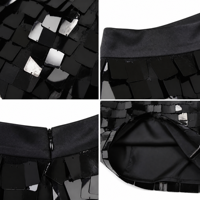 Jupe mini droite noire de luxe pour femme, taille naturelle, avec paillettes carrées sur toute la surface, fermeture éclair invisible au dos, doublée, idéale pour les soirées.
