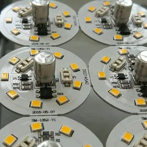 고속 SMT LED 후비는 물건과 장소 기계 LED 전구 제조 기계 PCB 일관 작업