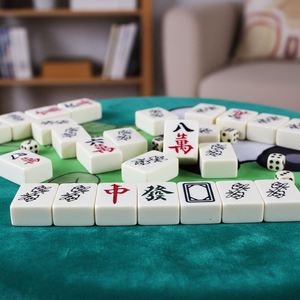 Tuiles de Mahjong à Frotter à la Main, Motif Panda Mignon, 42/44, Populaire sur Internet, Coffret Cadeau pour Fêtes - Product Image 4