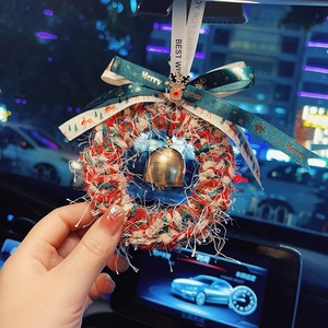 Guirnalda Navideña de Resina, Decoración de Lujo para el Espejo Retrovisor del Coche y el Interior, Regalo para Damas - Product Image 3