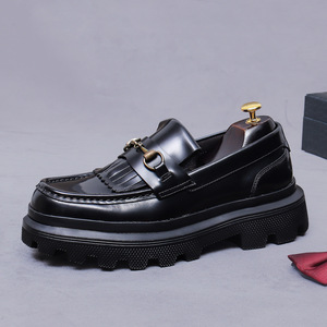 Bottines à plateforme en cuir métallisé poli, style business casual confortable, nouvelle collection, style britannique, chaussures Leopold pour hommes - Product Image 2