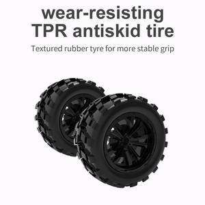 <span class=keywords><strong>Auto</strong></span> RC Todoterreno Recargable, Carro de <span class=keywords><strong>Control</strong></span> Remoto con Carrocería de Aleación Metálica, Luces LED Delanteras, Diseño Robusto para <span class=keywords><strong>Todo</strong></span> <span class=keywords><strong>Terreno</strong></span>, para Niños - Product Image 6