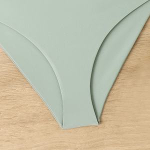 ชุดบิกินี่เซ็กซี่แบบสายผูกสำหรับผู้หญิง ดีไซน์ลายทางแบบกำหนดเอง ชุดว่ายน้ำหรูหรา 2 ชิ้น ชุดชายหาดขนาดเล็ก คุณภาพสูง - Product Image 5