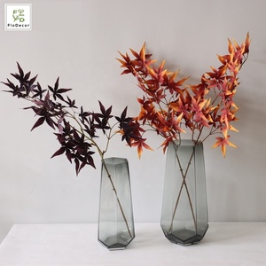 Vente en gros 73cm de feuilles artificielles <span class=keywords><strong>d</strong></span>'<span class=keywords><strong>automne</strong></span> orange en soie <span class=keywords><strong>d</strong></span>'érable <span class=keywords><strong>D</strong></span>écoration <span class=keywords><strong>d</strong></span>'halloween pour la remise des diplômes de mariage <span class=keywords><strong>d</strong></span>'hôtel à la maison - Product Image 4