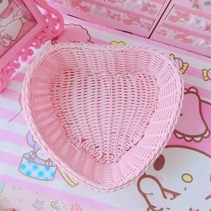 Nordique petit panier de rangement de fruits amour coeur-forme bureau <span class=keywords><strong>Photo</strong></span> accessoires couleur douce maison panier décoratif - Product Image 4