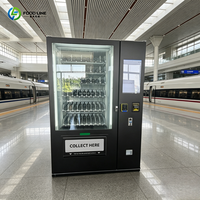 Distributeur automatique de boissons et de collations en sachets de différents types sans personnel