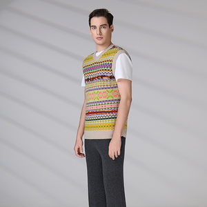 Gilet en tricot jacquard sans manches pour homme, col en V, design personnalisé avec logo OEM du fabricant - Product Image 6