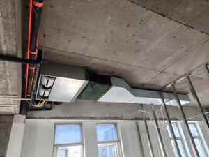 <span class=keywords><strong>Condizionatore</strong></span> d'Aria Centrale a <span class=keywords><strong>Soffitto</strong></span> per Centri Commerciali Tipo Cassetta a 4 Vie con Compressore Inverter DC R410A Nuovo per Hotel - Product Image 4