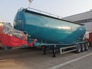 La Chine usine vente 3 essieux semi-<span class=keywords><strong>remorque</strong></span> pour poudre <span class=keywords><strong>de</strong></span> chaux/minerai réservoir <span class=keywords><strong>de</strong></span> poudre ciment vraquier camion 12R22.5 <span class=keywords><strong>pneu</strong></span> acier matériel - Product Image 2