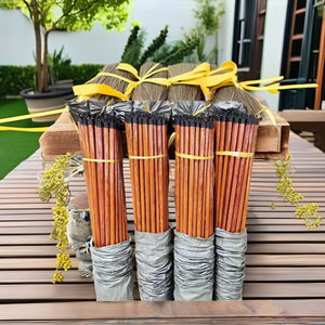 ไม้กวาดหวายน้ำหนักเบาสำหรับใช้งานกลางแจ้ง หัวไม้กวาด PP ทนทาน พร้อมที่โกยผงไม้ สำหรับทำความสะอาดบ้าน บรรจุภัณฑ์พร้อมใช้งาน - Product Image 4