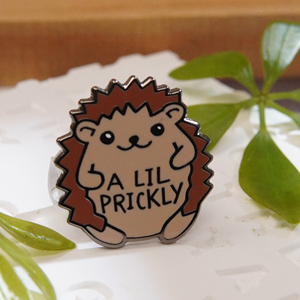 Épinglette en émail personnalisée LGC, mignon dessin animé <span class=keywords><strong>Corgi</strong></span> avec cœur, badge en métal pour collectionneur - Product Image 3