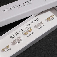 Set Kotak Minggu Anting-anting Stud Bunga Hati Anting Mutiara Pita Lucu Elegan Gaya Prancis Set Kotak Hadiah Anting-anting Juntai Modis Grosir