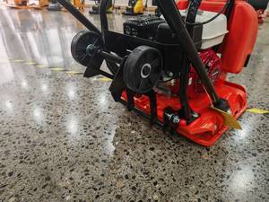 Chinesische Fabrik CT90 Tragbare Rüttelplatte für Boden-, Kies- und Asphaltverdichtungsprojekte - Product Image 5
