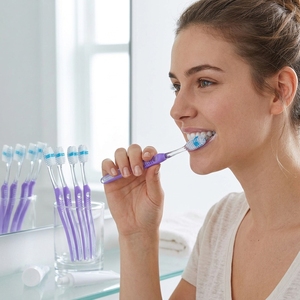 Brosse à dents manuelle CE, poils plats et doux, brosse à dents pour la maison, manche ergonomique, lot de 6 - Product Image 2