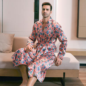 Мужская атласная пижама с длинным рукавом - Product Image 5