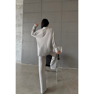 Conjunto Casual de 2 Piezas Plateado Brillante para Mujer, Compuesto por Camisa y Pantalones - Product Image 1