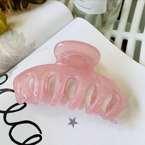 Nouvelle pince à cheveux géométrique en plastique de style européen et américain, élégante et simple, pince requin polie, accessoire <span class=keywords><strong>capillaire</strong></span> pour femme - Product Image 3
