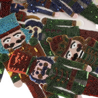 Patch en tissu polyester brodé de paillettes motif marionnette, thermocollant et à coudre, pour réparation de trous dans les vêtements et accessoire de décoration de sacs