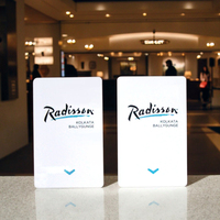 Carte vierge imprimée NFC RFID étanche ISO14443A 13,56 MHz pour contrôle d'accès, idéale pour les hôtels et les systèmes de contrôle d'accès professionnels