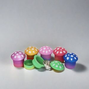 Nouveau produit 2024, moulin à herbes en zinc Bob de 68 mm, 4 pièces, moulin à tabac portable, moulin à tabac en forme de champignon givré - Product Image 2