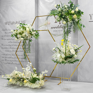 Arc romantique désherbage décoratif hexagonal en métal en <span class=keywords><strong>fer</strong></span> <span class=keywords><strong>forgé</strong></span> brillant doré fleur toile de fond support pour les fêtes mariages - Product Image 1