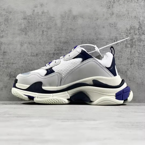 Zapatillas de deporte de malla de cuero triple de lujo personalizadas, zapatos casuales de diseñador para caminar para Primavera e invierno, precio de fábrica - Product Image 1