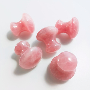 <span class=keywords><strong>En</strong></span> gros corps grattage outil de massage à rouleaux <span class=keywords><strong>quartz</strong></span> rose <span class=keywords><strong>en</strong></span> forme de champignon facial jade <span class=keywords><strong>gua</strong></span> <span class=keywords><strong>sha</strong></span> - Product Image 2