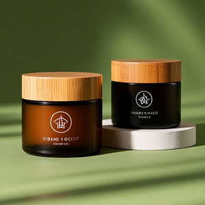 Hũ kem thủy tinh hổ phách có thể tùy chỉnh với nắp tre bền vững, được trang trí bằng nhãn logo dành cho chăm sóc da hoặc mỹ phẩm - Product Image 2