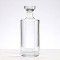 Carafe à whisky en verre cristallin personnalisable |   Bouteille à liqueur rectangulaire élégante pour le brandy, le vin et les spiritueux