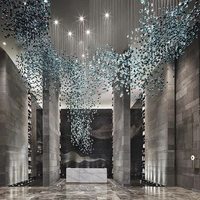 Lustre suspendu en pierre colorée pour grande salle de spectacle, hall d'hôtel, grande lampe en verre personnalisée