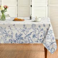 Nappe carrée en coton imprimé floral bleu, style classique moderne, lavable, tissée, infroissable, pour la décoration intérieure avec bordure à pompons