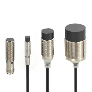 חיישן מתג קרבה E2B-M18KN16-WZ-B1 pnp אין מרחק זיהוי 16 מ "מ - Product Image 1