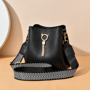 Bolsos de Hombro Impermeables de PU de Alta Calidad al por Mayor para Mujer, Bolsos de Mano de Lujo para Compras y Viajes - Product Image 6