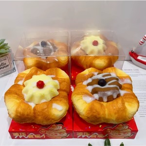 New Creative Cake-shaped Slow-<b>rebound</b> Squeezeable Toy, Cute and Realistic Food Toy, Squeezeable Stress Relief Toy - Product Image 2