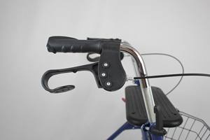 Andador Plegable de Acero Azul con Cesta para Personas Mayores, Carrito de Compras - MK MK07028, Freno en U, Capacidad de 136 kg, Certificado CE - Product Image 3