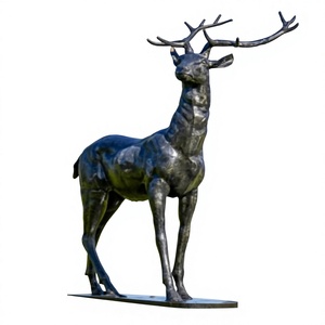 Sculpture de renne grandeur nature en bois de cerf moulé à la main pour la décoration de jardin, figurine d'animal de grande taille, fabrication de décorations extérieures - Product Image 1